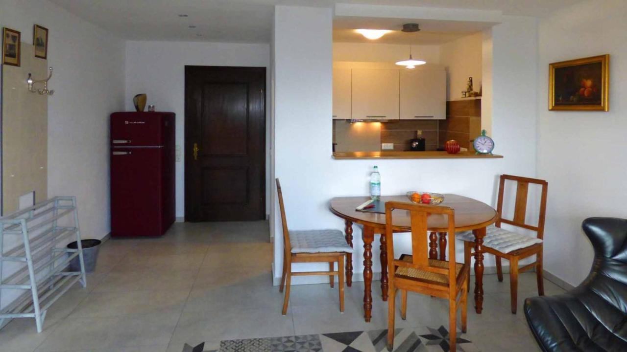Haus Der 5 Kontinente Apartment Bobrach Bagian luar foto